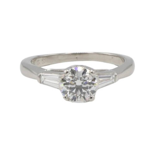 AGS Certified 0.82 Carat D SI1 Round Natural Diamond Platinum Engagement Ring