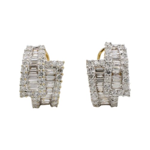 18 Karat Yellow Gold 3.00 Carat Natural Baguette & Round Diamond Earrings